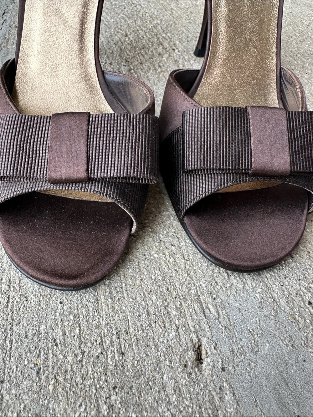 Stuart Weitzman chic never